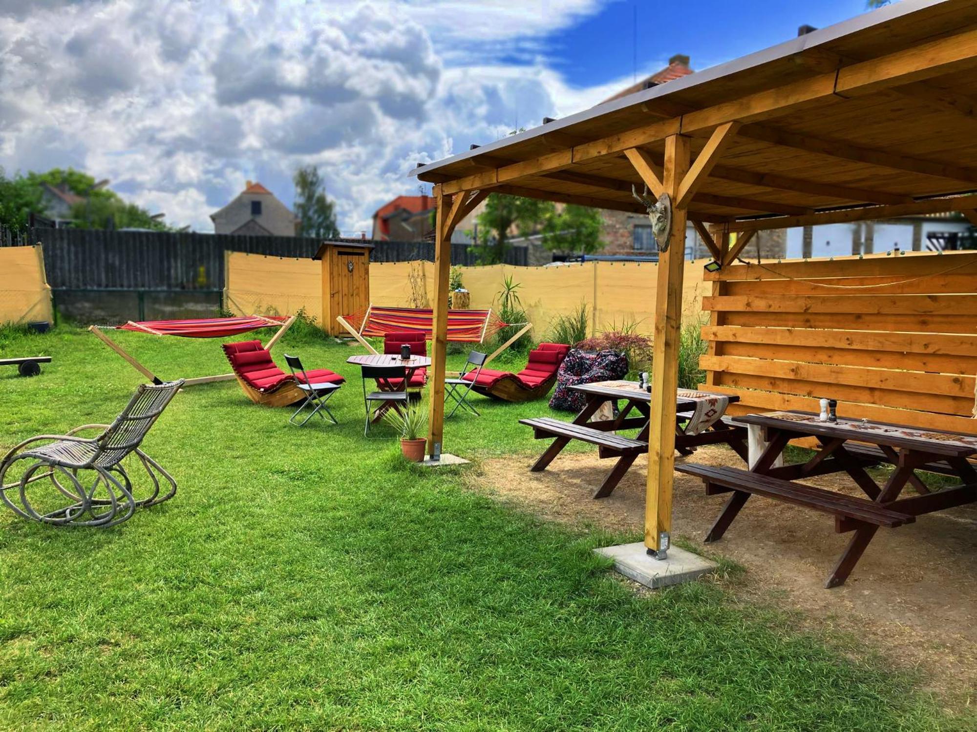 מלון Chodouny Teepee Camp Lounky מראה חיצוני תמונה